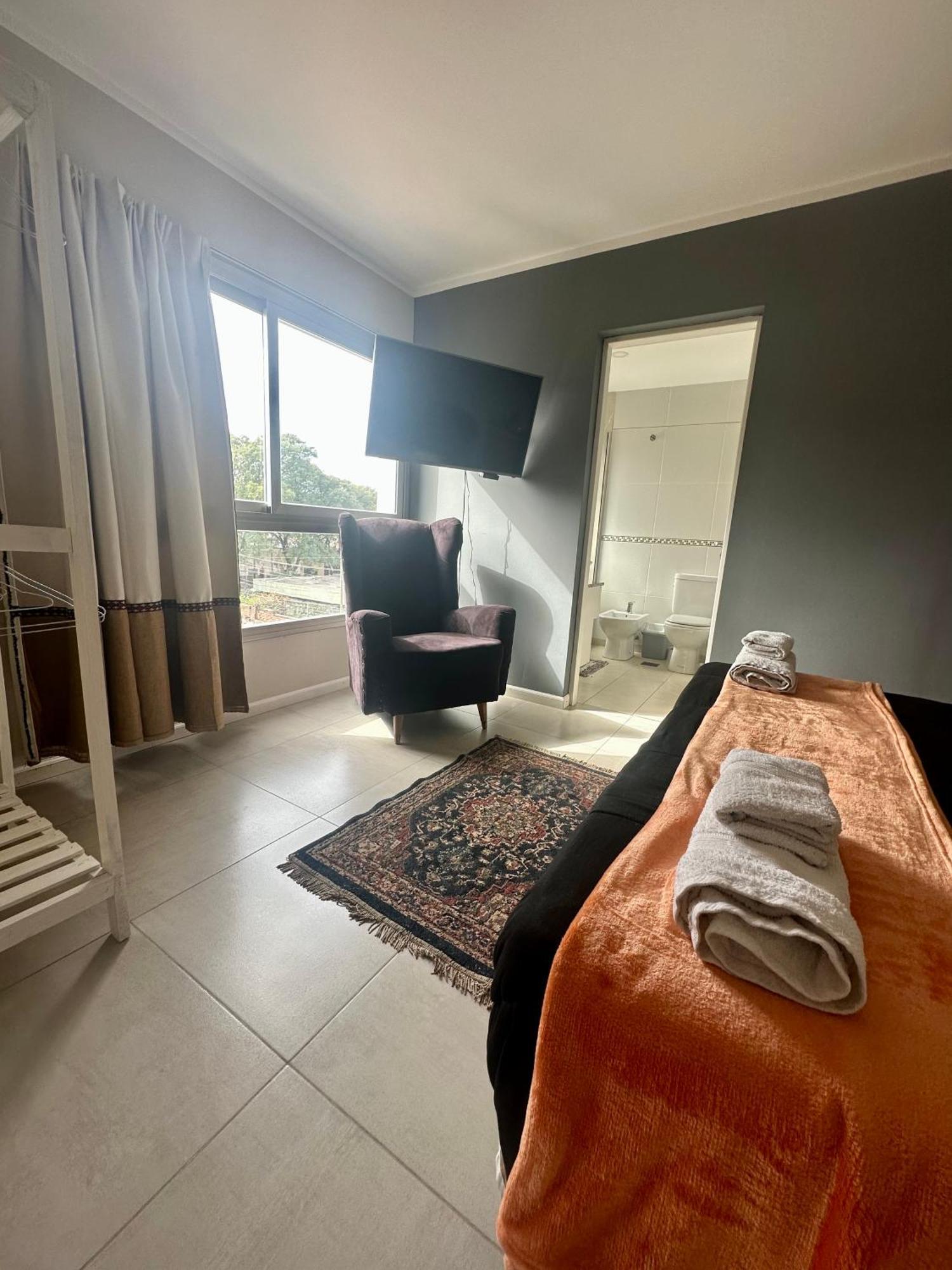 Posta 20 - Calido Apartamento Temporario! Apartment Salta Ngoại thất bức ảnh